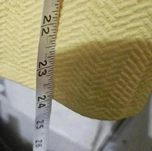 NWOT- ladies yellow dress! - Picture 4 of 4